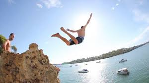 Limestone cliffs rise sheer out of the swan river. Blackwall Reach Cliff Jumping Aquasport Tv