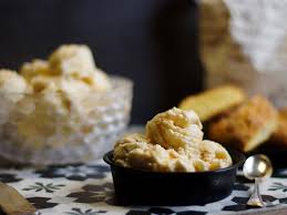 Colazione, feste varie, natale, ricette, ricette dolci, ricette vegan. Gelato Ai Biscotti Di Prato Con Riduzione Al Vinsanto Le Farfalle Nello Stomaco