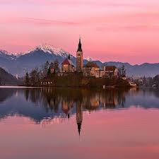 This philosophy remains true today and continues to drive our progress and growth. Elia Locardi Captures Beautiful Locations In The World Slovenien Bled Slowenien