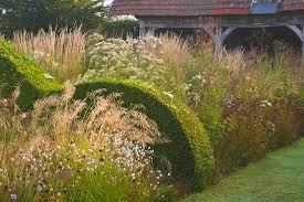 The Feather Garden Jardins Champetres Jardins Beaux Jardins