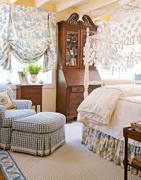 30 Endearing French Country Bedroom Decor That Ll Inspire You French Country Living Room Country Bedroom Decor French Country Rug