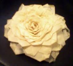 They make a terrific gift for teachers or a business that needs to loan out pens for people to sign things. Masking Tape Rose A Duct Tape Model Version By Kolly