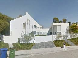 1 background 2 memorable quotes 3 gallery 4 appearances 5 references nelson big head bighetti is of italian heritage and was raised in arizona. Bighead S Incubator In Los Angeles Silicon Valley Television At Popturf