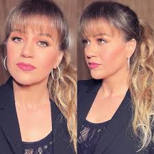 Kelly Clarkson's weight loss and new look