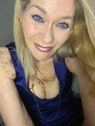 Good night, beautiful people!! 💙💙