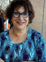 Is it customary to tip the room porter