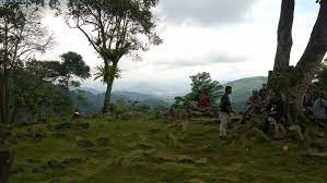 Yayasan wikimedia adalah organisasi bukan untung yang menyokong dan mengendalikan wikipedia dan projek wiki yang lain. File View From Gunung Padang Cianjur 01 Jpg Wikipedia