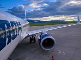Sistemul „zbor.md va selecta variantele posibile de zbor, făcînd selecția biletelor avia nu doar după prețurile standard, ci și în baza diverselor promoții și oferte speciale ale numeroase companii aeriene pentru anii 2020 și 2021. Tarom Dragi Pasageri OperÄm UrmÄtoarele Zboruri Speciale BucureÈti Amsterdam BucureÈti Date De CÄlÄtorie 26 Èi 27 Iunie BucureÈti Amsterdam Cu Tariful De 260 Euro Bagaj De ManÄ De