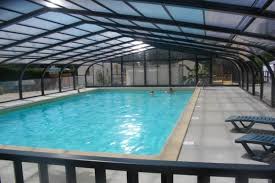 Camping Dordorgne Avec Piscine Chauffee Et Couverte Le Paradou