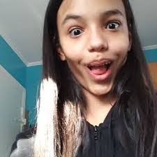 Linda Rosado's Instagram, Twitter & Facebook