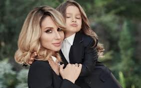 We did not find results for: Svetlana Loboda I Andrej Car Svetlana Loboda Rasskazala O Vospitanii Docheri I Otnosheniyah S Byvshim Grazhdanskim Muzhem