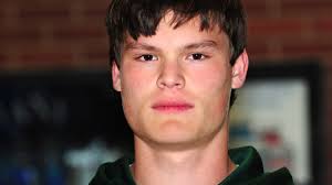 Boys Tennis: Moraghan, doubles team advance to sections