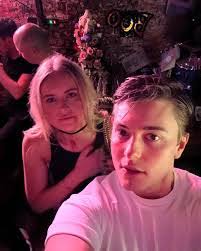 Anna Kash's Instagram, Twitter & Facebook