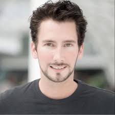 Nicole Bechard (@nicolebbechard)