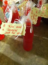Valentine Treats Used Kool Aid Squeeze It And Hershey Kisses Tag Reads A Kiss And A Squeeze Just For Valentine Day Love Crafts For Boys Valentine Treats