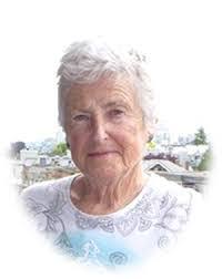 Florence Davies's Instagram, Twitter & Facebook