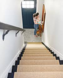 Black And White Stair Runner Which Rug Is Right For You The Pros And Cons Of Each Material Stair Runner Carpet Stair Runner Staircase Runner