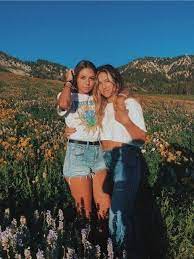 24 Fun And Creative Best Friend Photoshoot Ideas 00111 Updowny Com Friend Photoshoot Best Friend Photoshoot Friends Photography