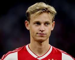 Normally, midfielders mostly pass the ball, but i dribble as well. Frenkie De Jong Childhood Story Plus Untold Biography Facts