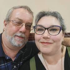 where to find a cast iron to cook with?