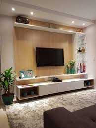 Sejauh ini, kamu pilih yang mana? Lingkar Warna 27 Desain Inspiratif Ruang Tv Minimalis Modern