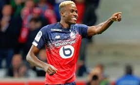 Victor osimhen (left) in action during the ligue 1 match between lille and marseille in february. Osimhen Nella Bufera In Nigeria Festa Senza Mascherina Solo La Lazio