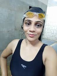 Eveyday has been massive. Today breakfast was at 6am. Then Pool training  from 7-845. Followed by Cycling sprint training from 915-10. Then Core and  strength training from 10-1030. We then went bush