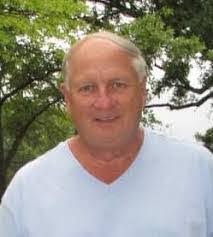 Louis Keil's Instagram, Twitter & Facebook