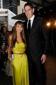 Aaron sandilands on wn network delivers the latest videos and editable pages for news & events, including entertainment, music, sports, science and more, sign up and share your playlists. Dockers Ruckman Aaron Sandilands Welcomes Baby Girl