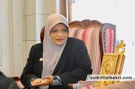 Menteri di jabatan perdana menteri, senator datuk dr. Dr Zulkifli Mohamad Al Bakri On Twitter Saya Amat Gembira Mendengar Perkembangan Berhubung Pemerkasaan Keluarga Dan Wanita Di Kelantan Insya Allah Kami Di Jpm Hal Ehwal Agama Sedia Menghulurkan Bantuan Bagi Memantapkan Lagi