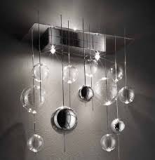 Applique venere fili alluminio 1xe14 24x25x25cm modernolampada da parete venere app di faneurope in vetro con decoro interno con fili di alluminio intrecciato, struttura in metallo cromato. Conex Illuminazione Lampade Da Parete Applique Conex Lampade