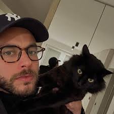 ERICK HAGE (@erickhage) • Instagram photos and videos