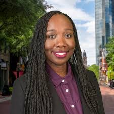 Kisha Harris's Instagram, Twitter & Facebook