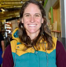 Elise Delgado's Instagram, Twitter & Facebook