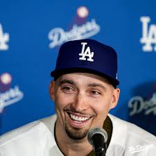 De azul te ves bien, Blake. 💙