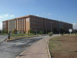 İzmir ekonomi üniversitesi tıp fakültesi okumak hakkında zeynep, geleceğin sağlıkçıları için sorular Erciyes Universitesi Nuri Cingillioglu Fen Edebiyat Fakultesi Mapio Net