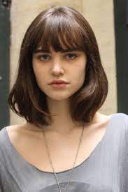 Original Misha Hart Polaroid Jpg 4e01342c Jpg 900 1350 Short Hair Styles Short Hair With Bangs Hairstyles With Bangs