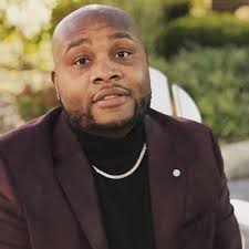 Terry Caple (@TeezySmooth_10)