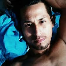 Nombre : Keyla Alessandra Edad: 19 Estatura : 1.60cm Cumpleaños : 11 de  septiembre Signo : Virgo género musical fav:Rock 80' 90' Comida fav:  Tipakay Bebida : café, jugo de maracuyá Color