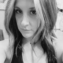 Andrea Flaig's Instagram, Twitter & Facebook