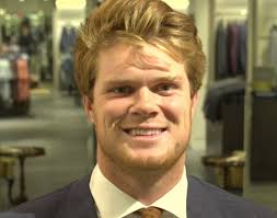 Sam Darnold's Tie Color Is Brown And Fans Are Freaking Out