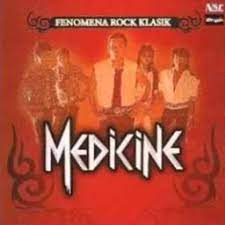 Em am tika begini aku sendiri b em kau menyepikan diri em am saat begini kau padu janji f# b kasih yang baru. Tika Dan Saat Ini Lyrics And Music By Medicine Arranged By Mihzlanger