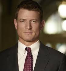 Peter Stone a dit un jour : : r/SVU