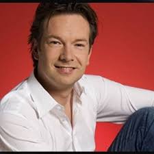 Christine van der Horst boeken? Prijs optreden Christine van der Horst  inhuren