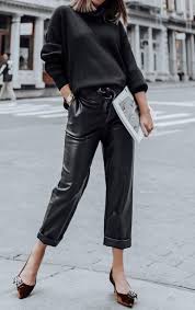 Pin Von Anke Fortwengel Auf Anke Black Beautyful In 2020 Lederhosen Outfit Lederhose Damen Schwarze Lederhose