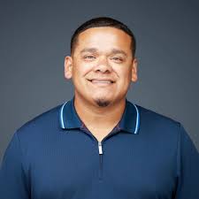 Tommy Acosta's Instagram, Twitter & Facebook