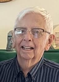 Gerald Hoppe's Instagram, Twitter & Facebook