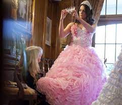 Pin On Big Fat Gypsy Wedding Style