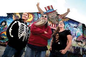 From his thousands of posters and bobble heads to his giant funhouse, we are sure there is something here for you. Wild Bill S Nostalgia Shop In Middletown To Close The Connecticut Story Connecticutmag Com