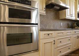 off white antique kitchens (kitchen #5